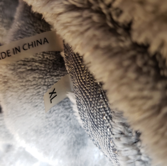 Soft Surroundings Fleece Tanzania Cowl Neck Size XL - Picture 13 of 14